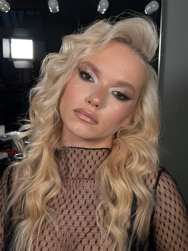 Индивидуалка Рада, доступна для личного знакомства от 4000 руб