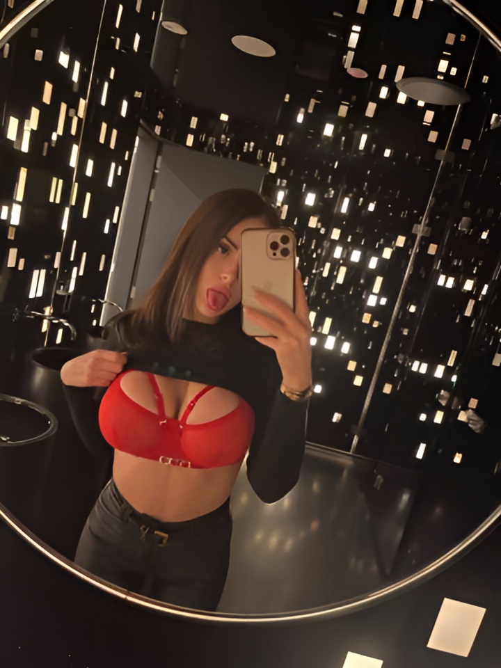 Снежана привлекальеная девушка из Шарья цена от 3000 руб