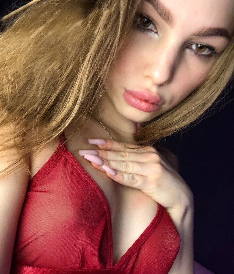 Ольга привлекальеная девушка из Шарья цена от 3000 руб