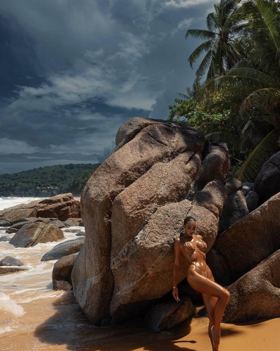 Марьяна привлекальеная девушка из Шарья цена от 7000 руб