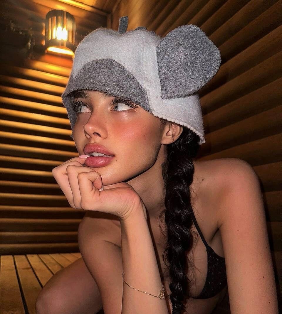 Дашка привлекальеная девушка из Шарья цена от 6000 руб