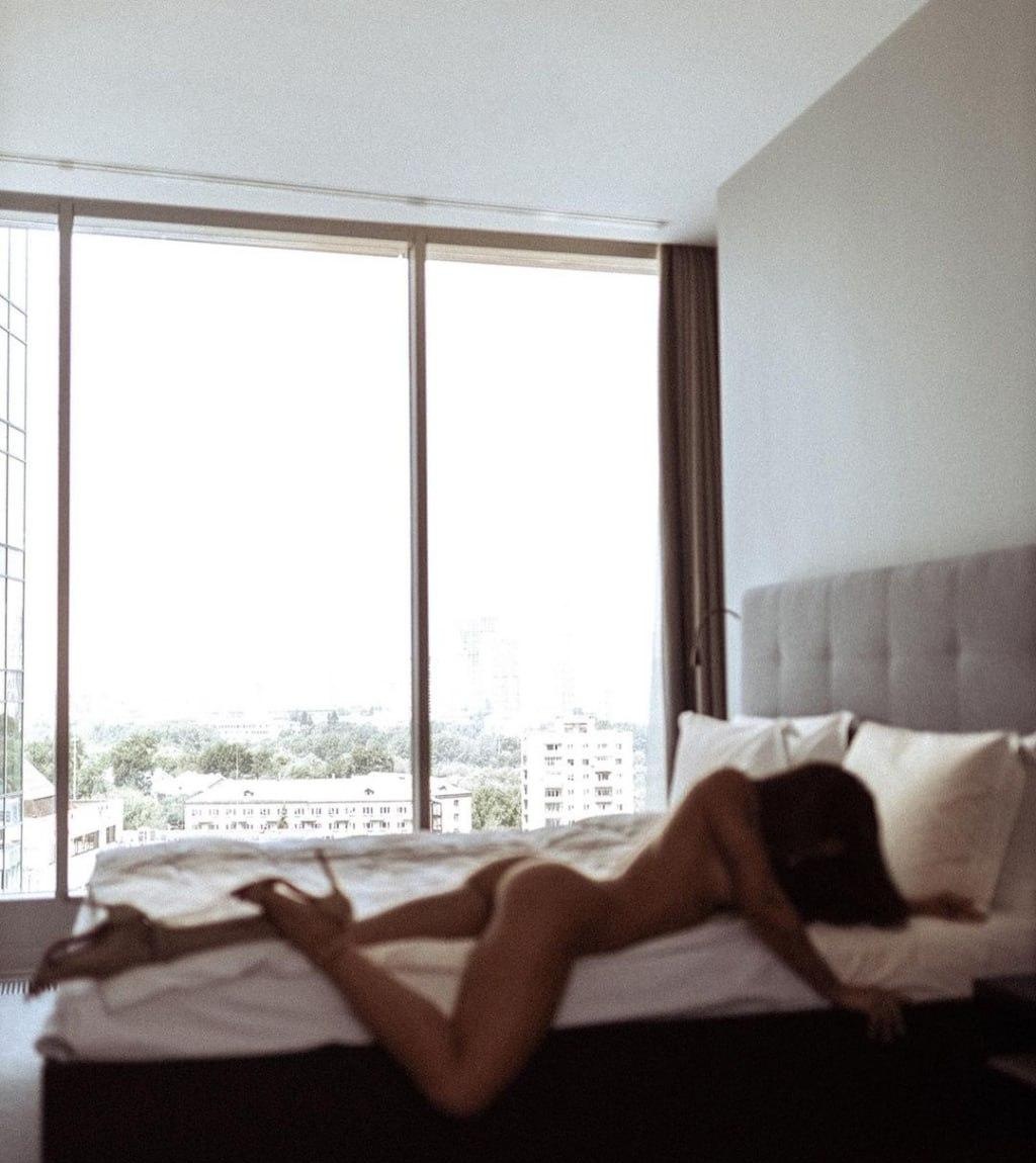 Лиза привлекальеная девушка из Шарья цена от 8000 руб