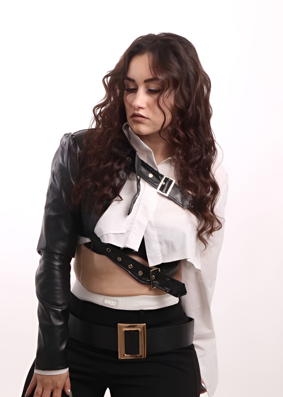 Анжела привлекательная девушка из Шарья цена от 7000 руб