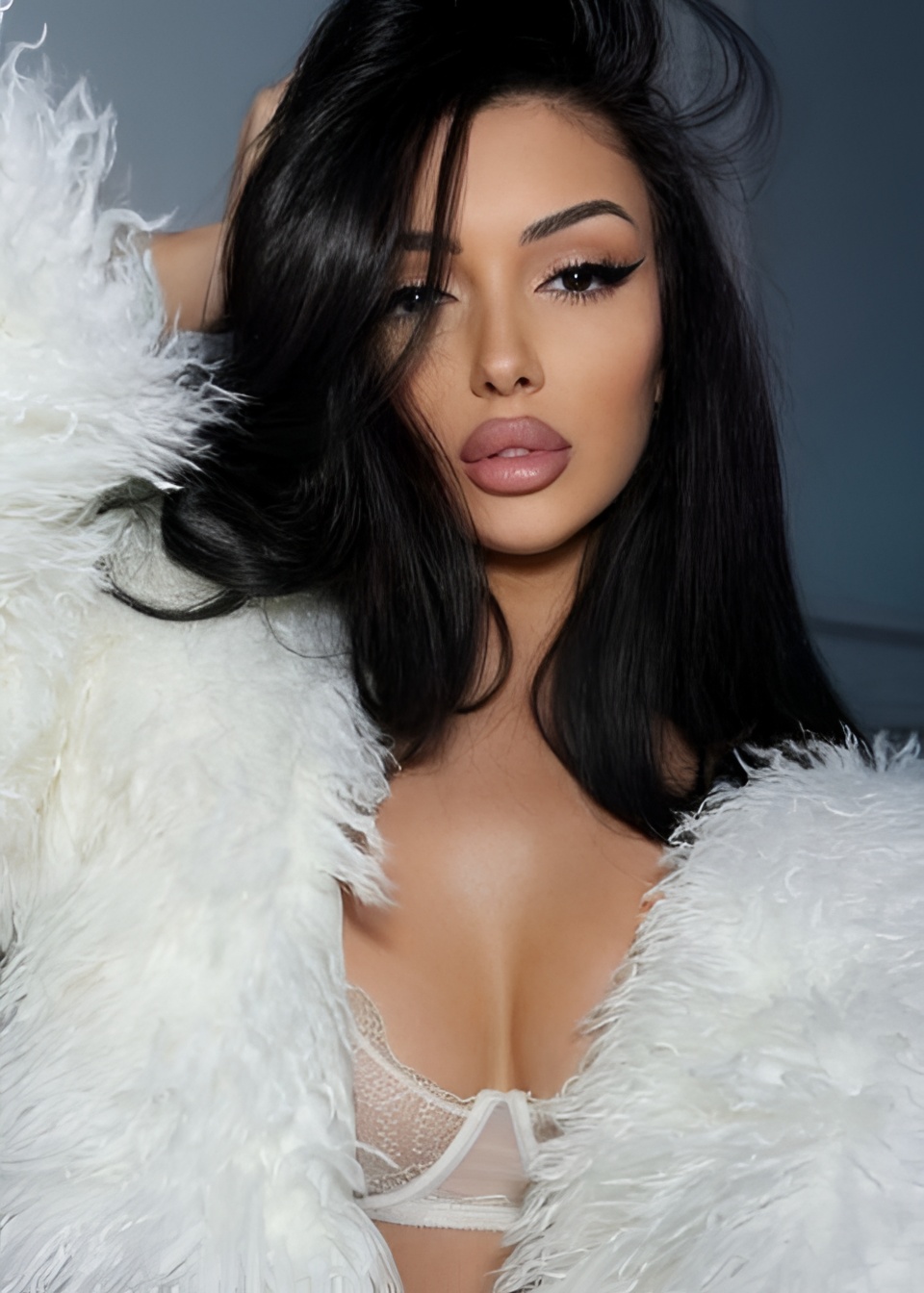 ЕВА BEST GERL привлекательная девушка из Шарья цена от 15000 руб