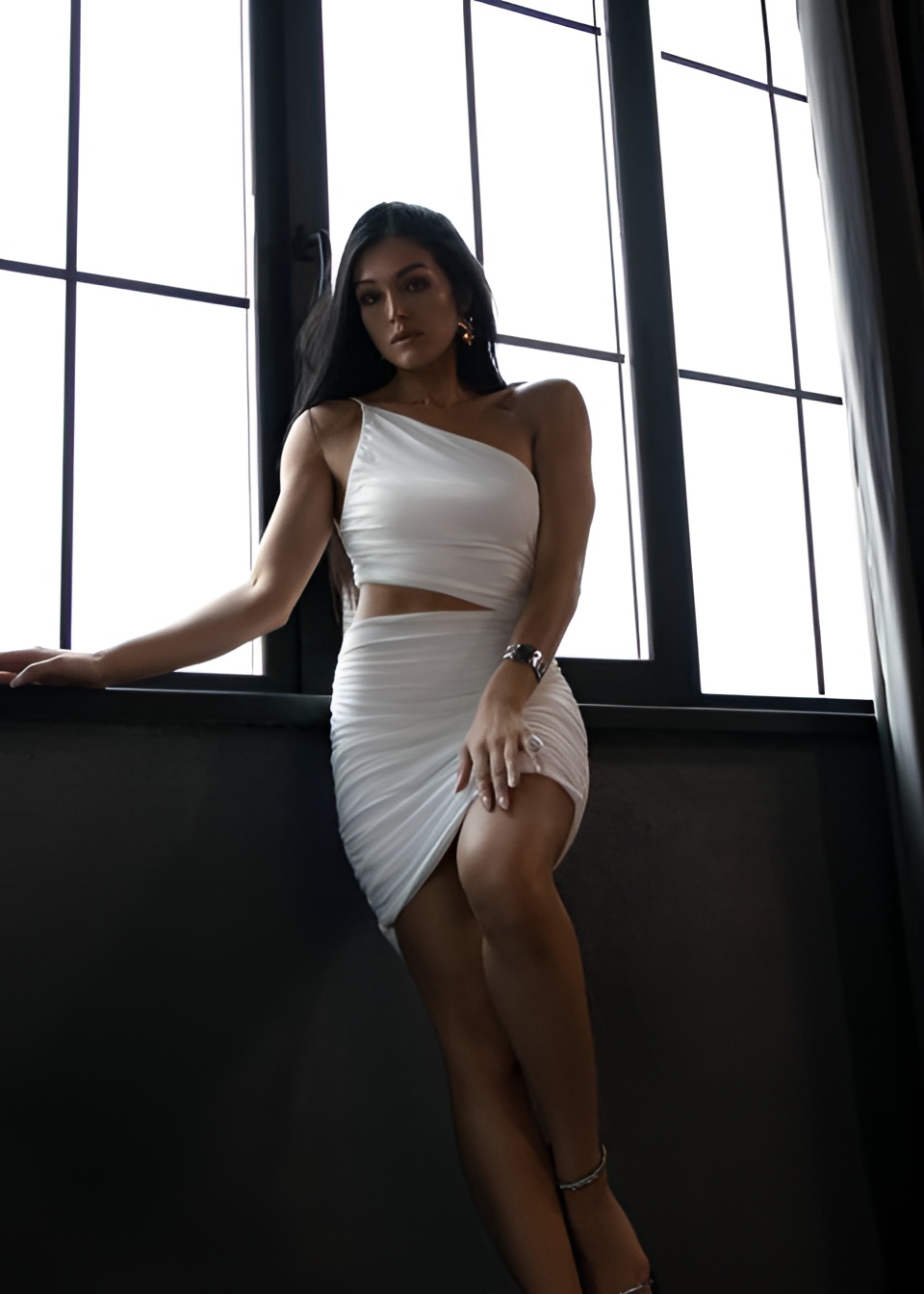 Илона привлекательная девушка из Шарья цена от 7000 руб