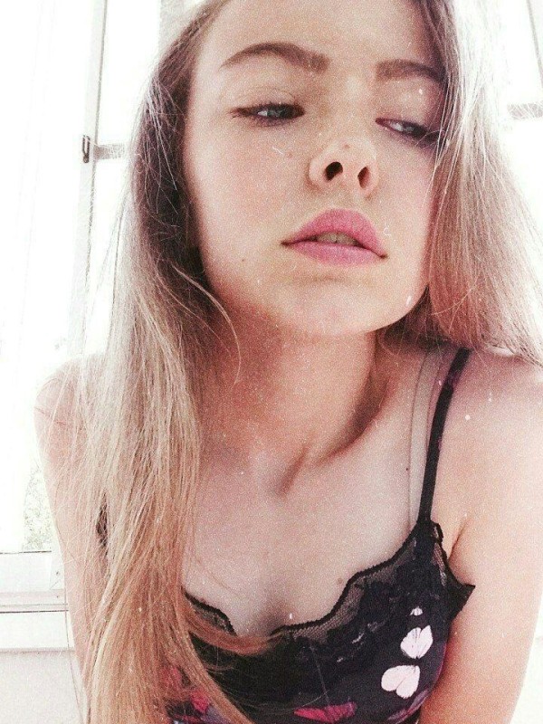 Валечка привлекательная девушка из Шарья цена от 3000 руб