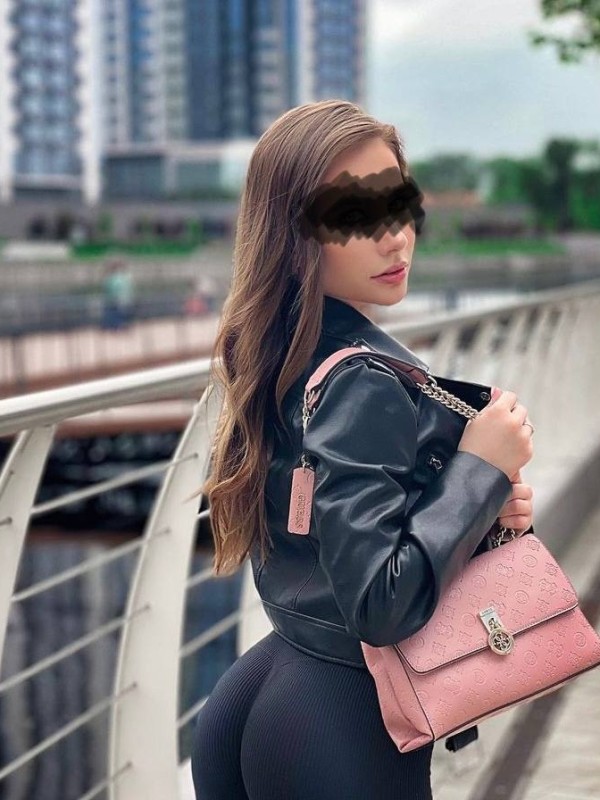 🎥 Лиза привлекательная девушка из Шарья цена от 6000 руб