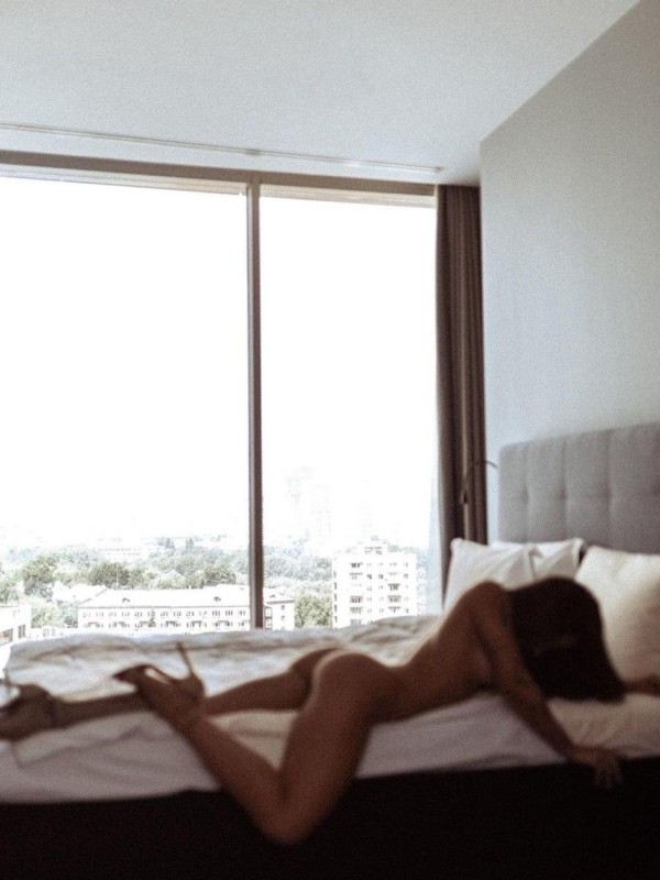 Лиза привлекательная девушка из Шарья цена от 8000 руб