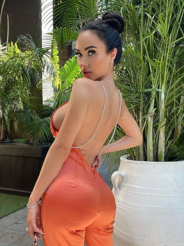 Люда привлекательная девушка из Шарья цена от 5000 руб